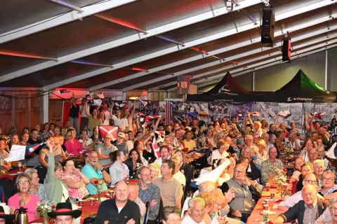Sfeerbeeld besloten ledenavond